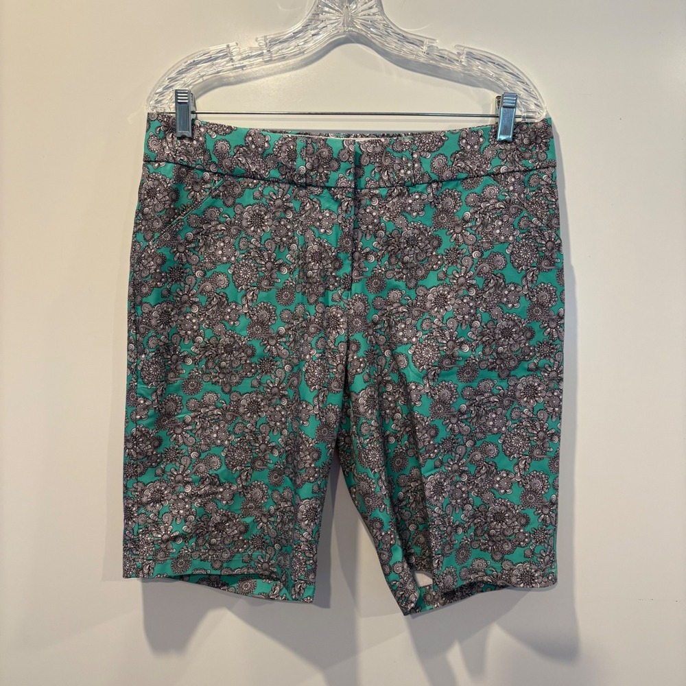 Peter Millar Wicking Golf Shorts Womens Paisley Floral Print Green Gray Size 10